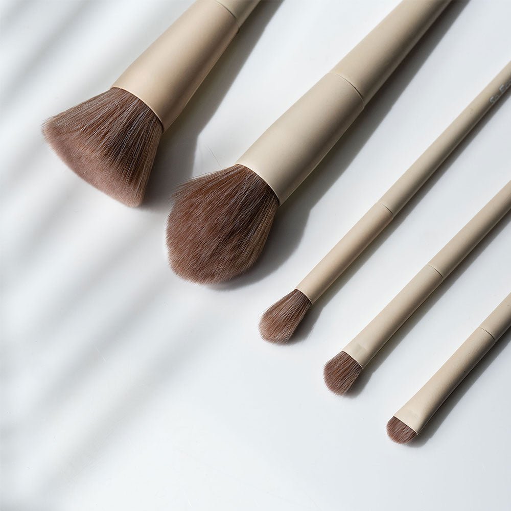 Set 5 Pensule Ecologice de Machiaj pentru Sculpting, So Eco - imagine 2