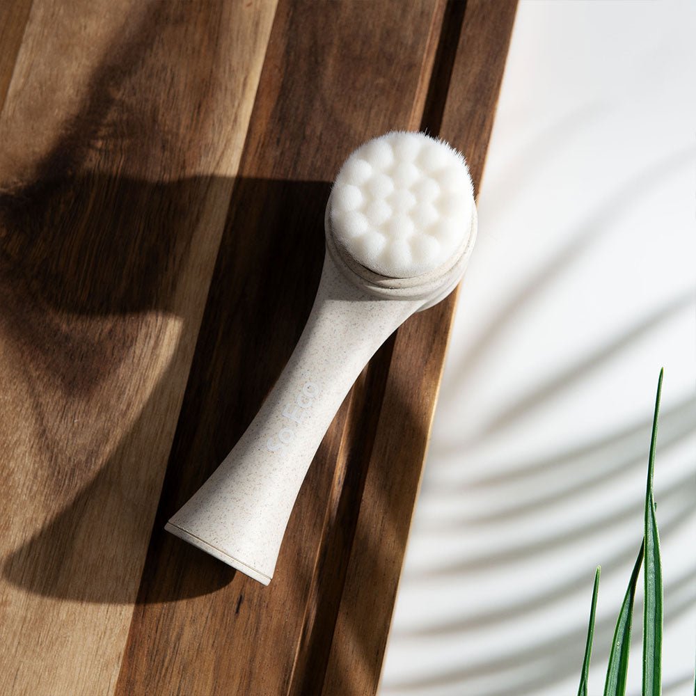 Perie Ecologica cu Capat Dublu pentru Curatarea Fetei, So Eco, 1 buc. - imagine 4